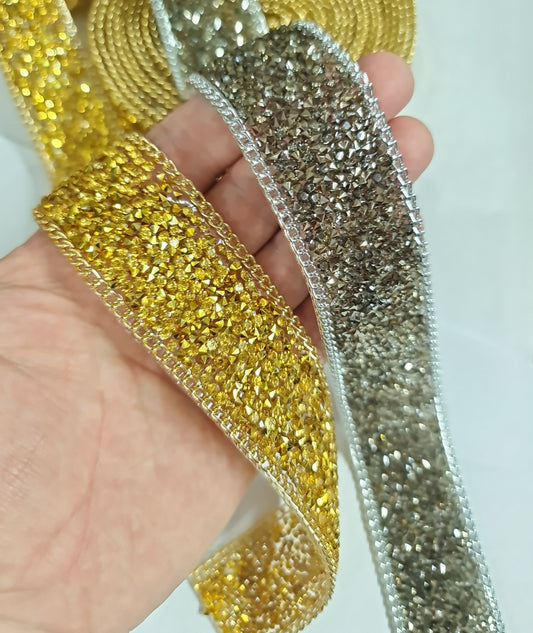 35mm Eninde Kendinden Yapışkanlı Kenarı Zincirli Taşlı Şerit (152)