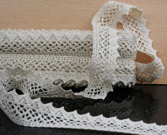 10 Metre Krem Pamuk Dantel 30mm (48)