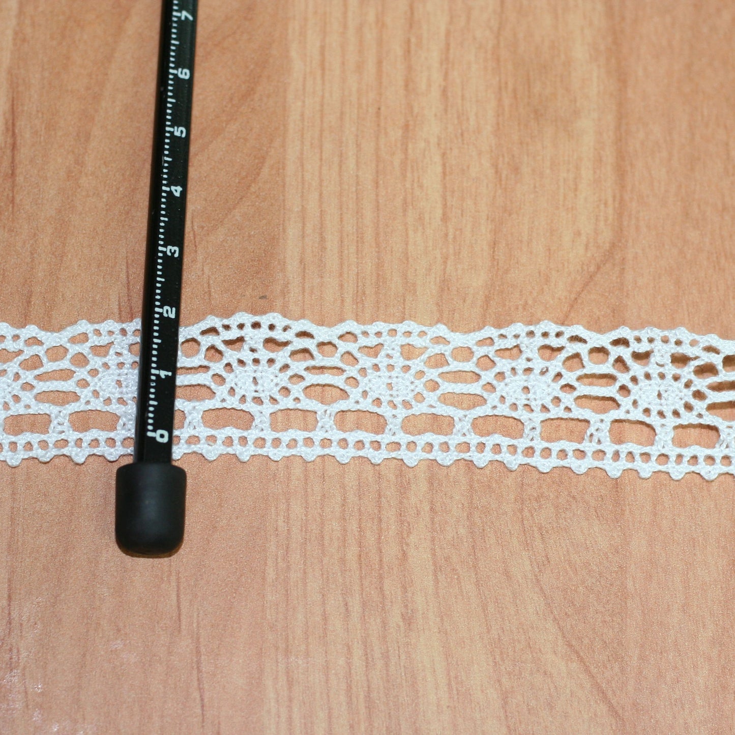 10 Metre Pamuk Dantel 25 mm (153) (Beyaz veya Krem)