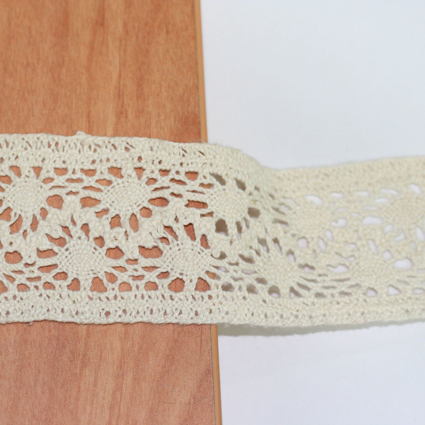 10 Metre Krem Ara Pamuk Dantel 50 mm (7170A)