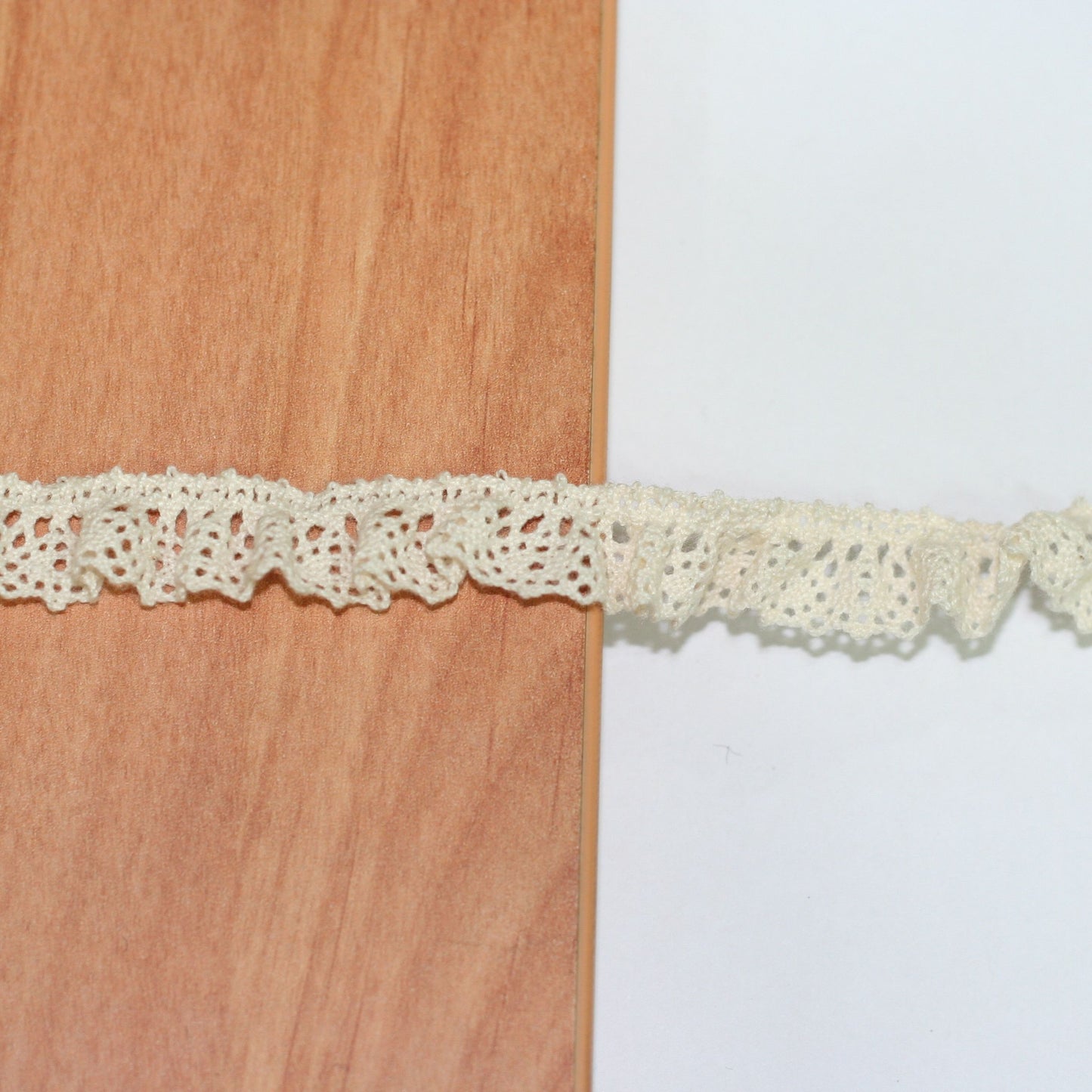 18mm Eninde Pamuklu Lastikli Dantel