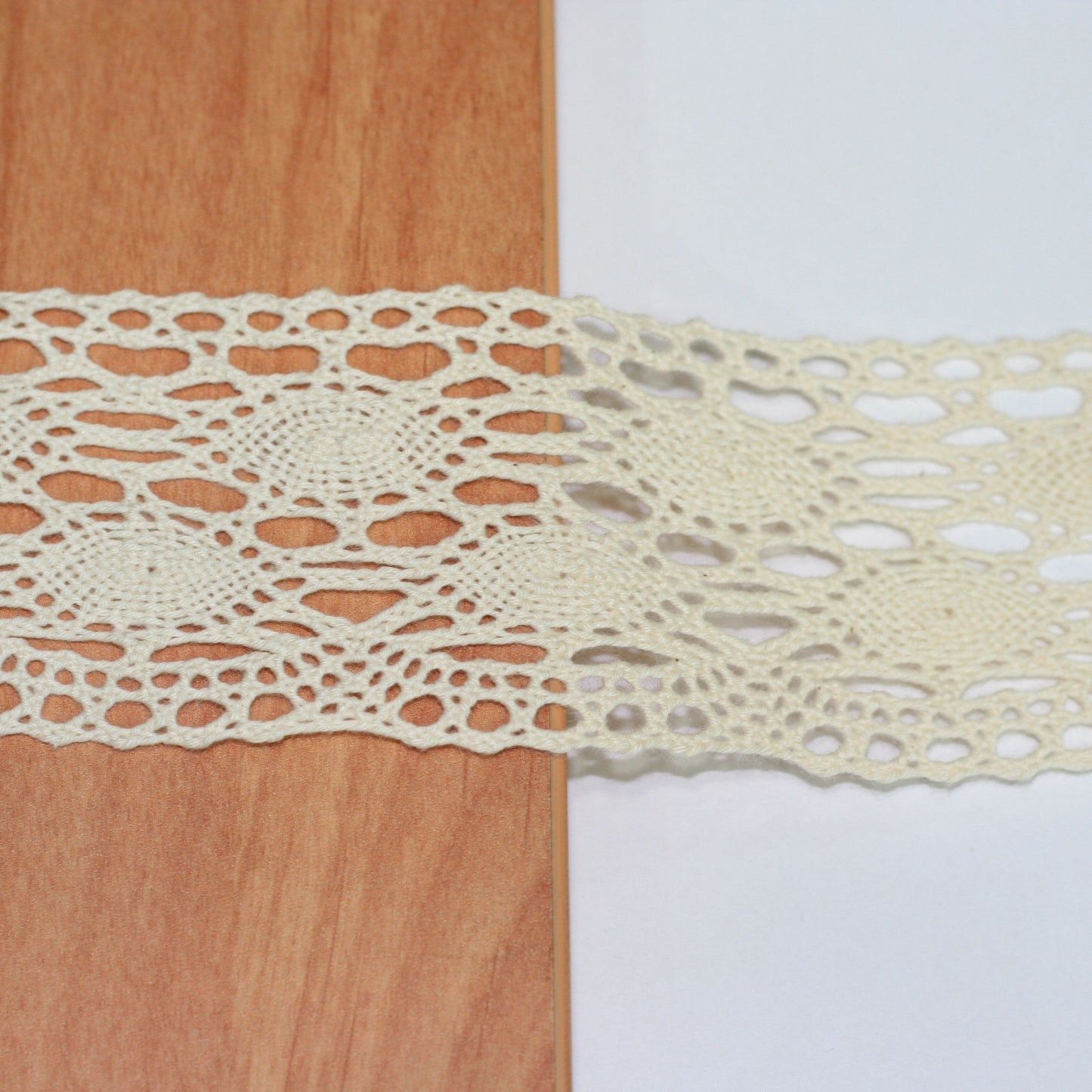 52mm Eninde Pamuk Dantel. (7017)