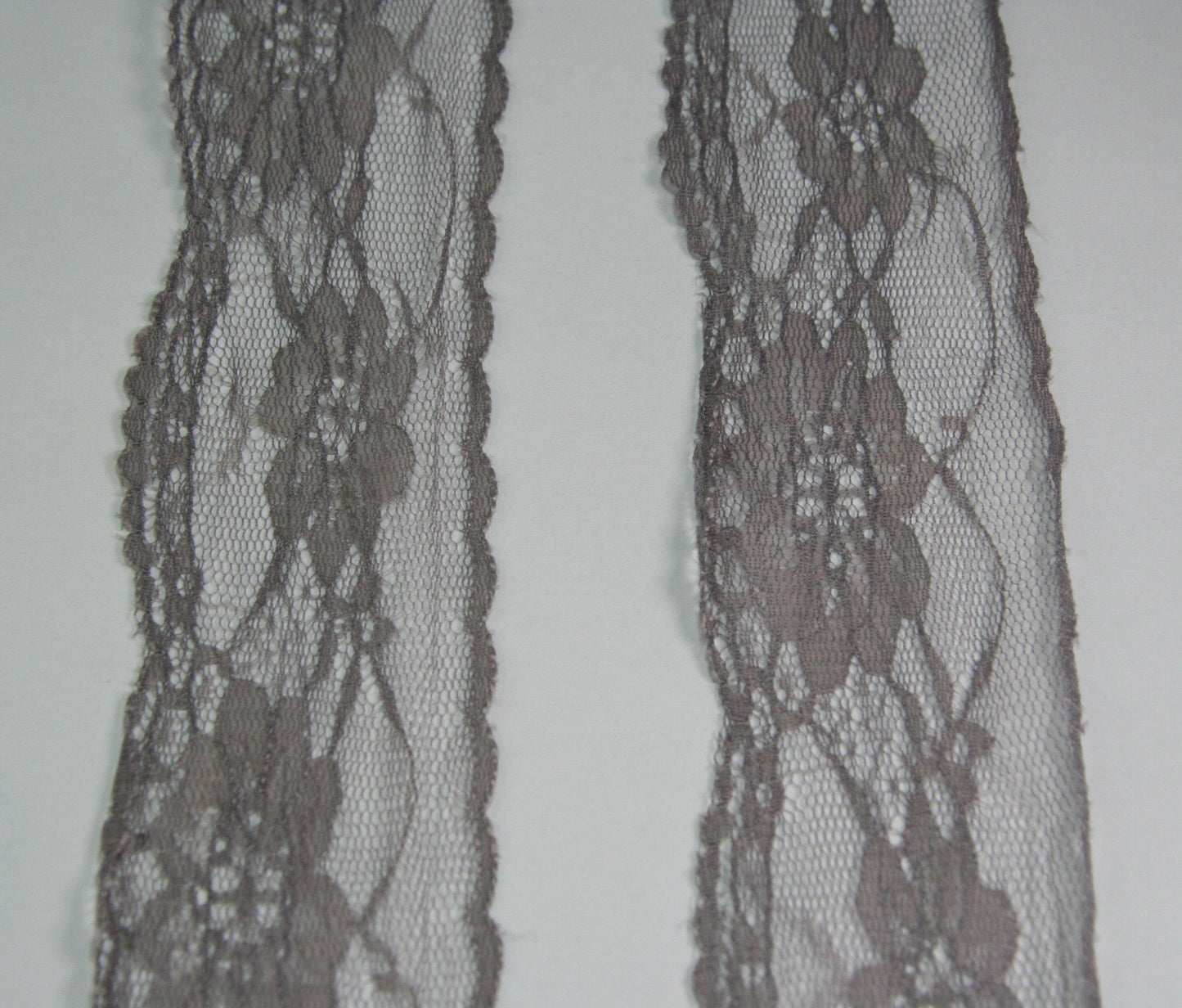 5cm eninde Bej Renk Naylon Dantel 5 metrelik top - (730)