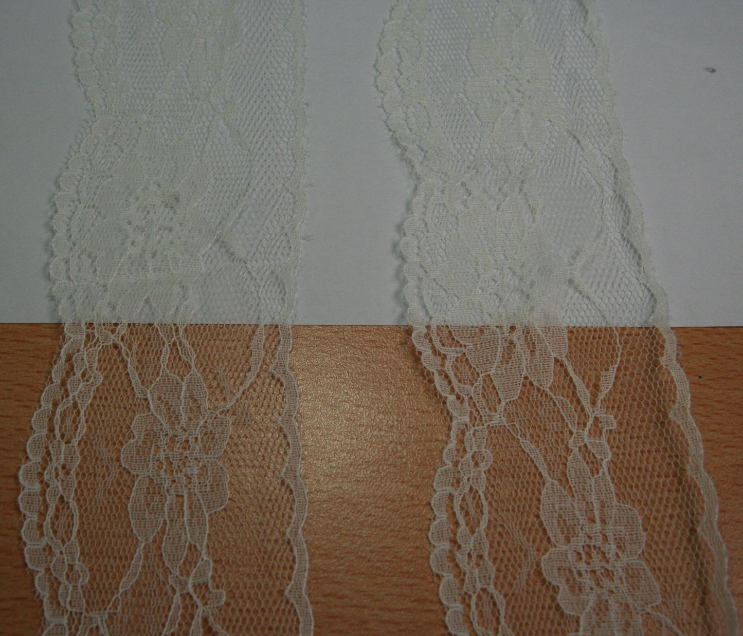 5cm eninde Krem Renk Naylon Dantel 5 metrelik top - (730)