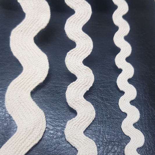 Pamuk Zikzak sutaşı 6mm 8mm ve 15mm eninde, 5 metre toplar halinde