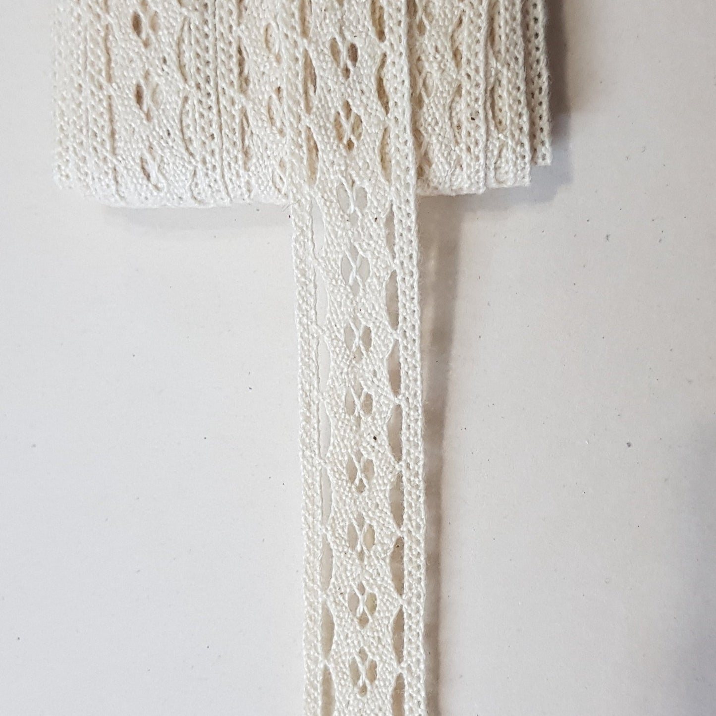 10 Metre Krem Ara Pamuk Dantel 15mm (8336)