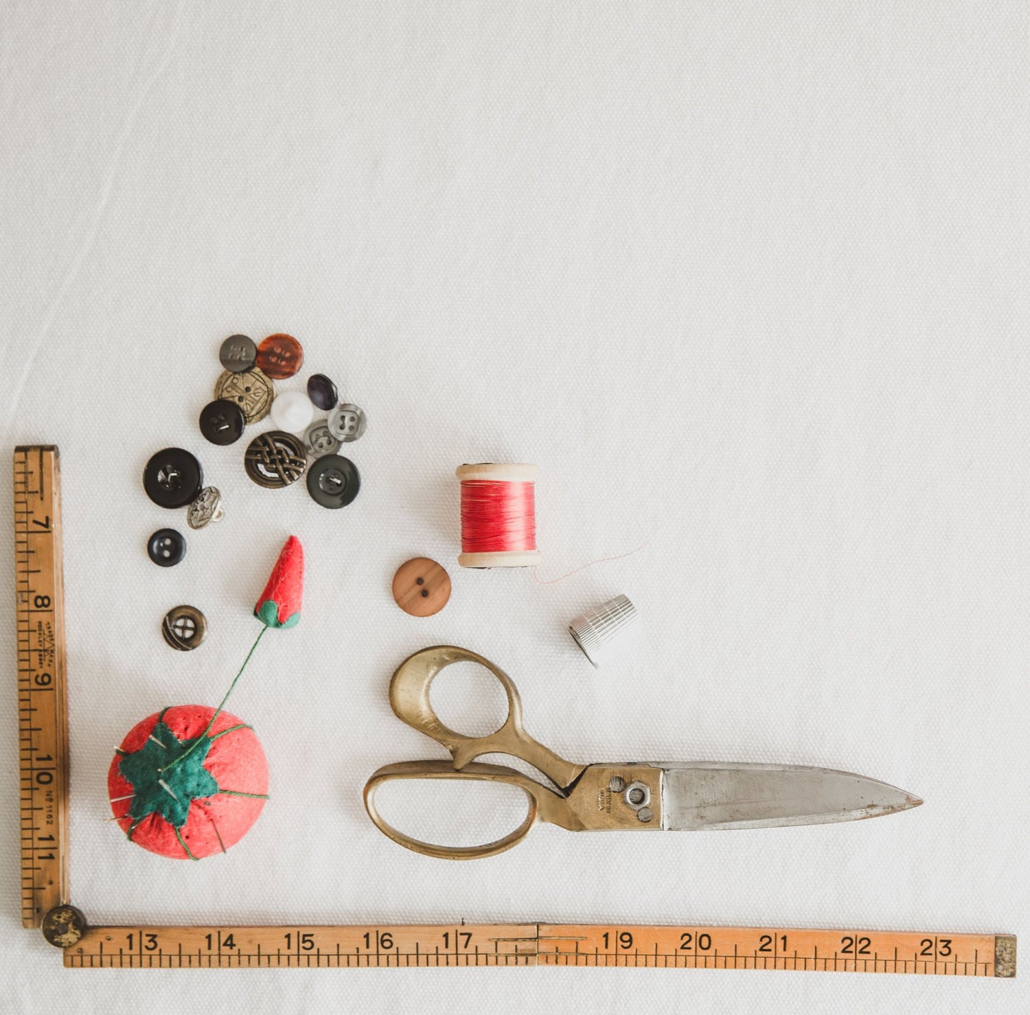 Dikiş ve Nakış Malzemeleri