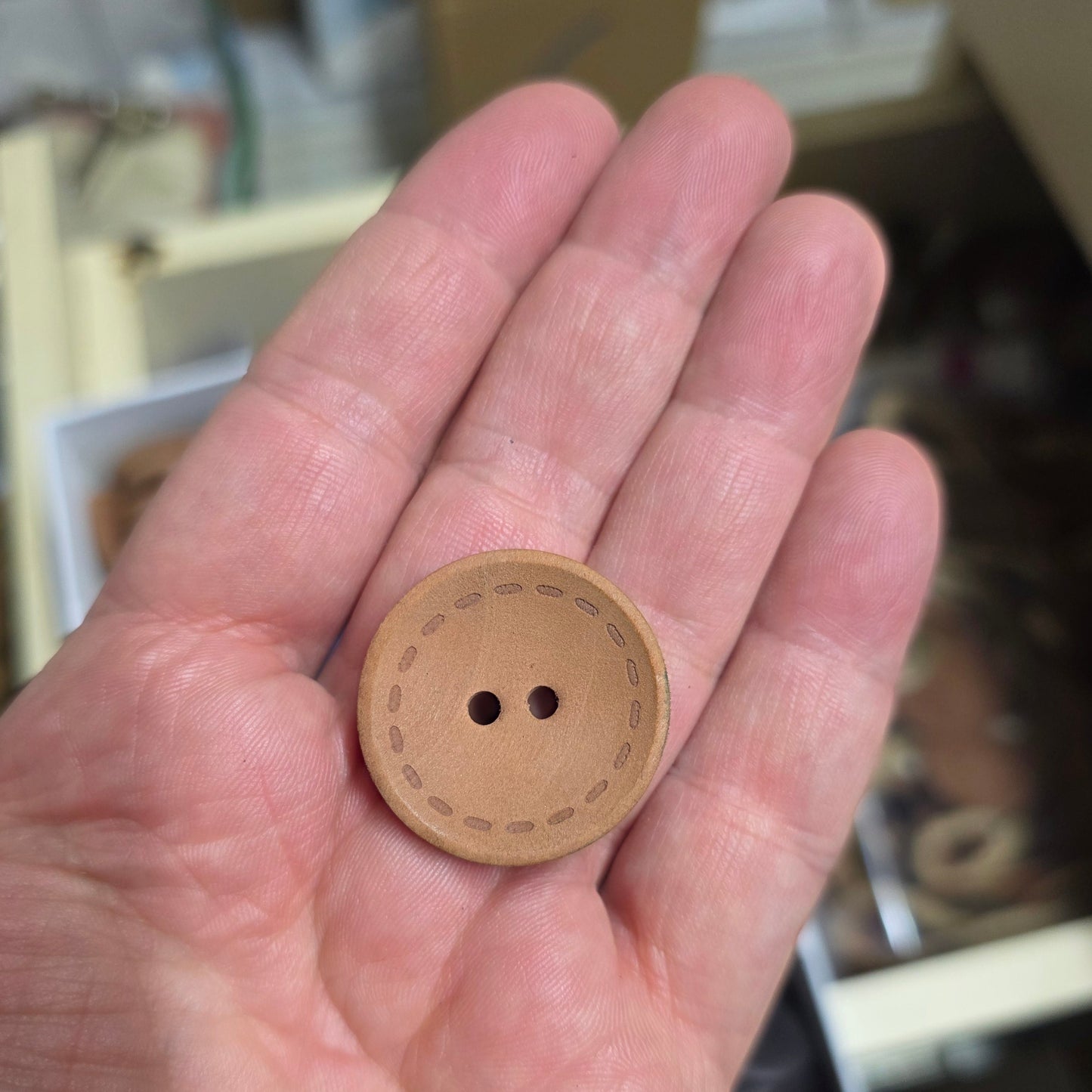 10 Adet Renkli Ahşap Düğme - 30mm (44 Boy)