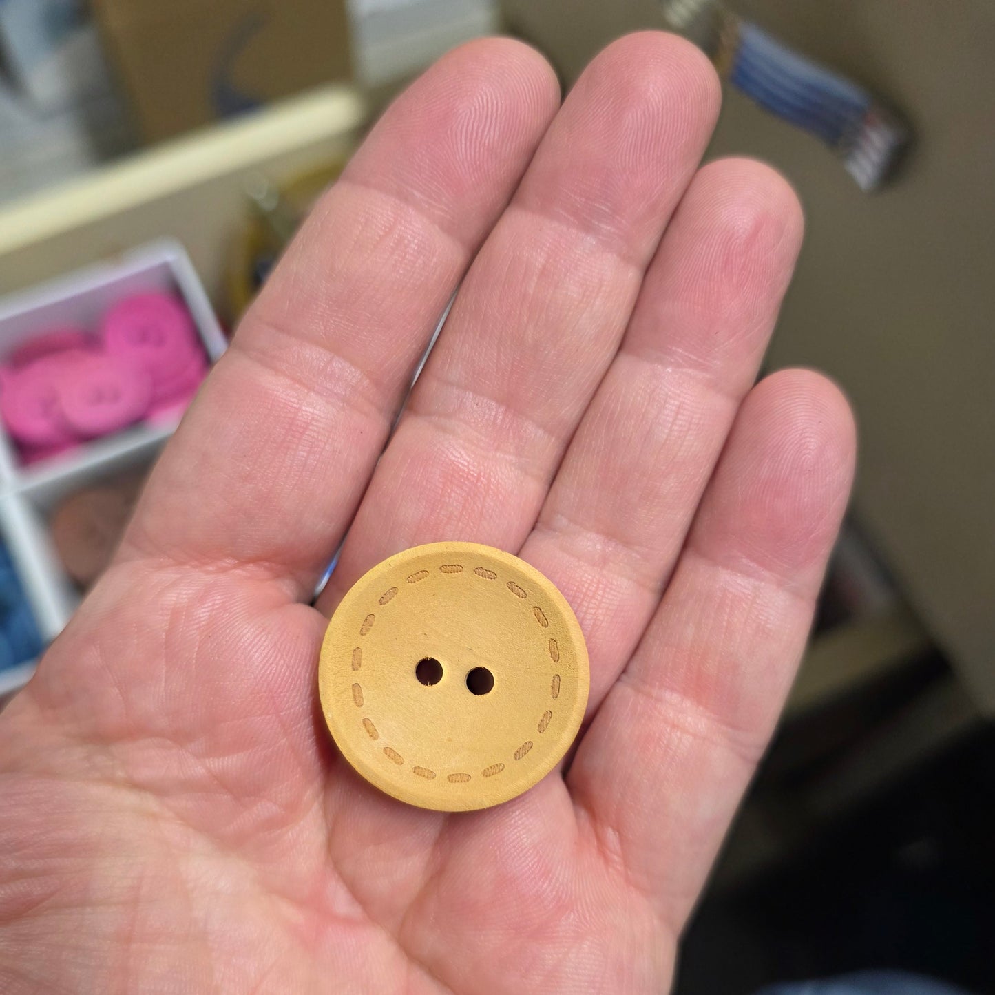 10 Adet Renkli Ahşap Düğme - 30mm (44 Boy)