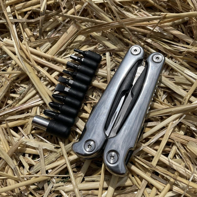 Traveler MT832F-1-8G Multitool (BA212)