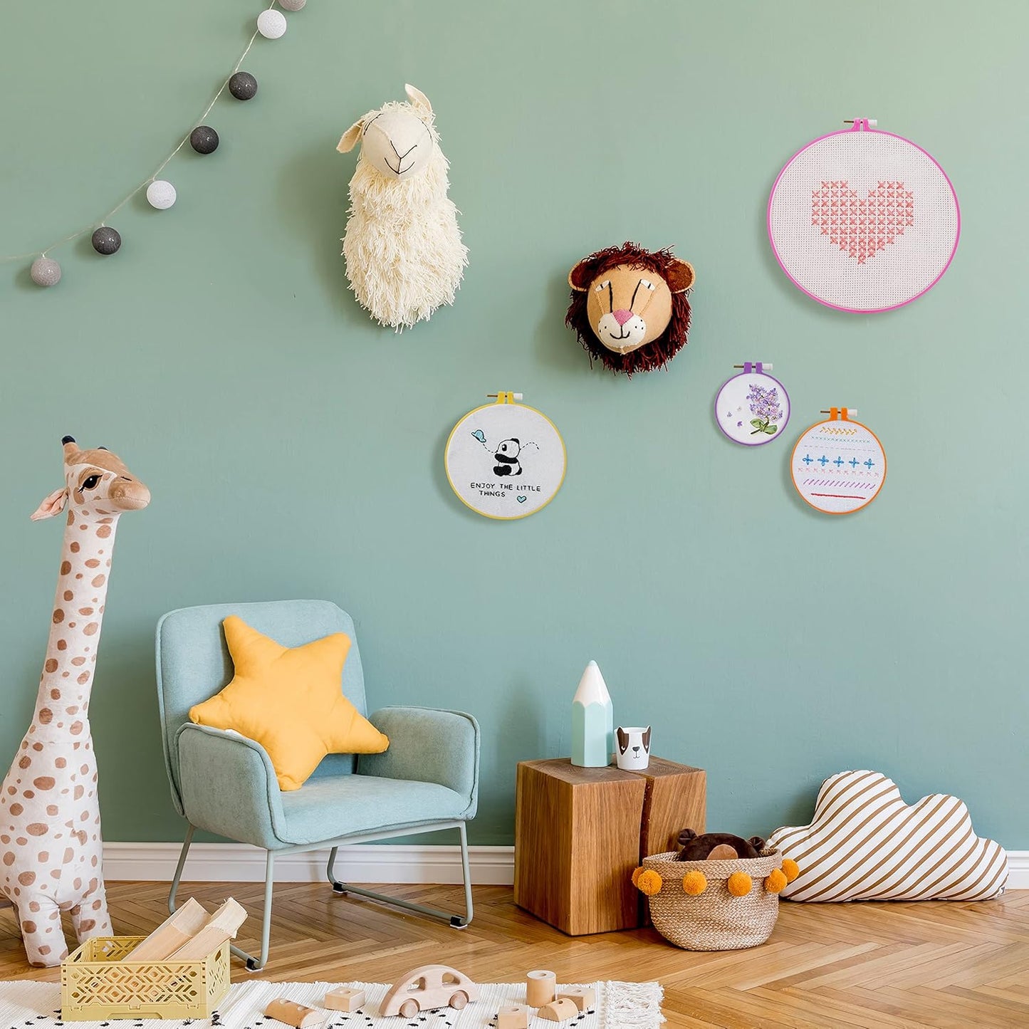 🧵 Renkli Plastik Nakış Kasnak Seti – 6 Boy Kasnak