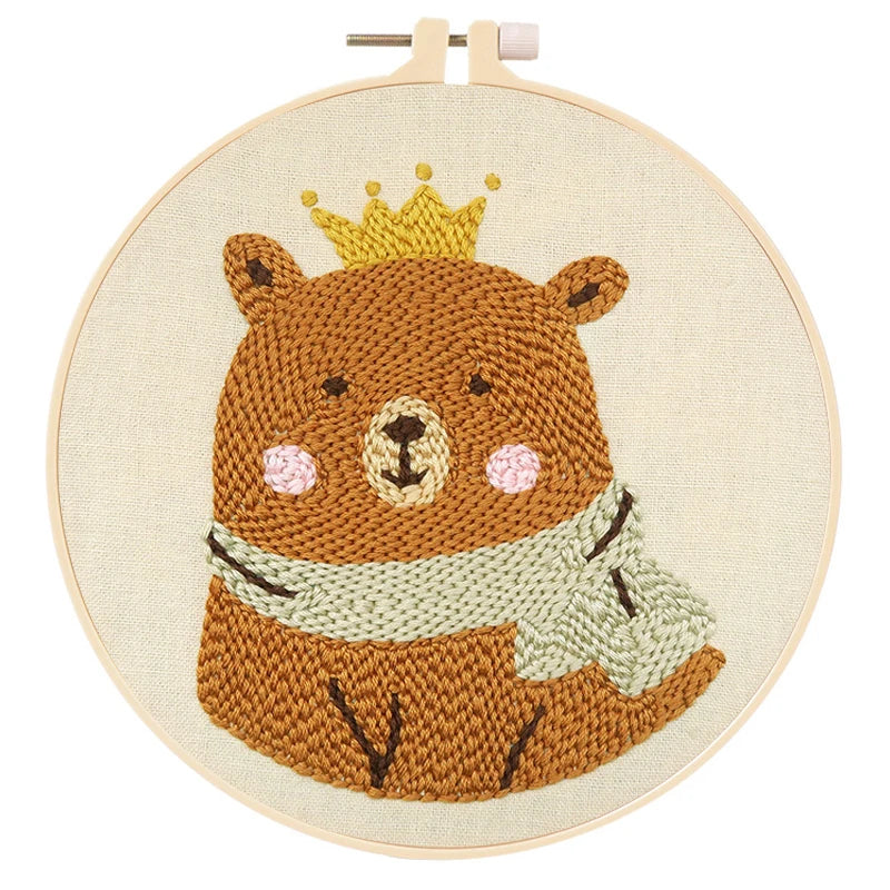 Hayvan Desenli, Başlangıç Panç Seti - 09 - Taçlı Atkılı Ayıcık