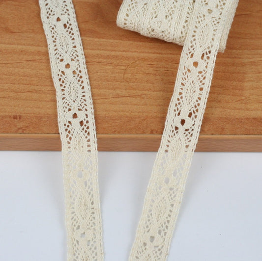 10 Metre Krem Ara Pamuk Dantel 20mm (1037)