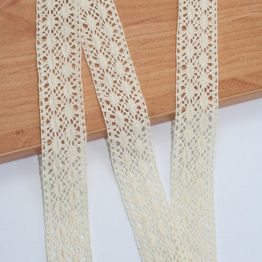 10 Metre Krem Ara Pamuk Dantel 30mm (421-16)