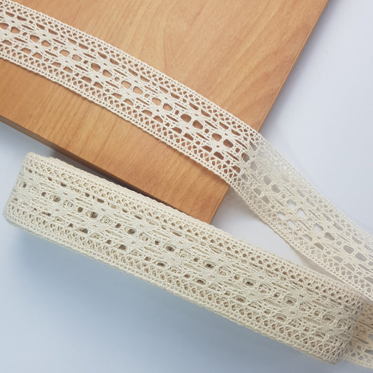 10 Metre Krem Ara Pamuk Dantel 35mm(8351)