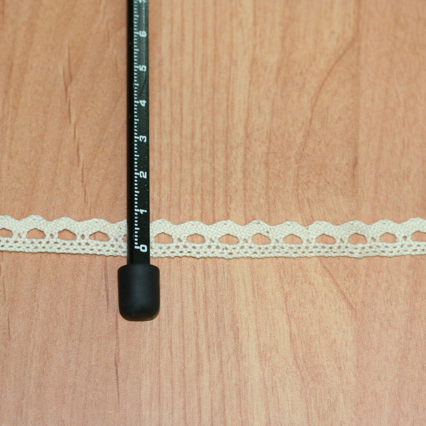 10 Metre Krem Pamuk Dantel 10 mm (144)