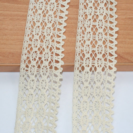 10 Meters Cream Cotton Lace 40 mm (2046)
