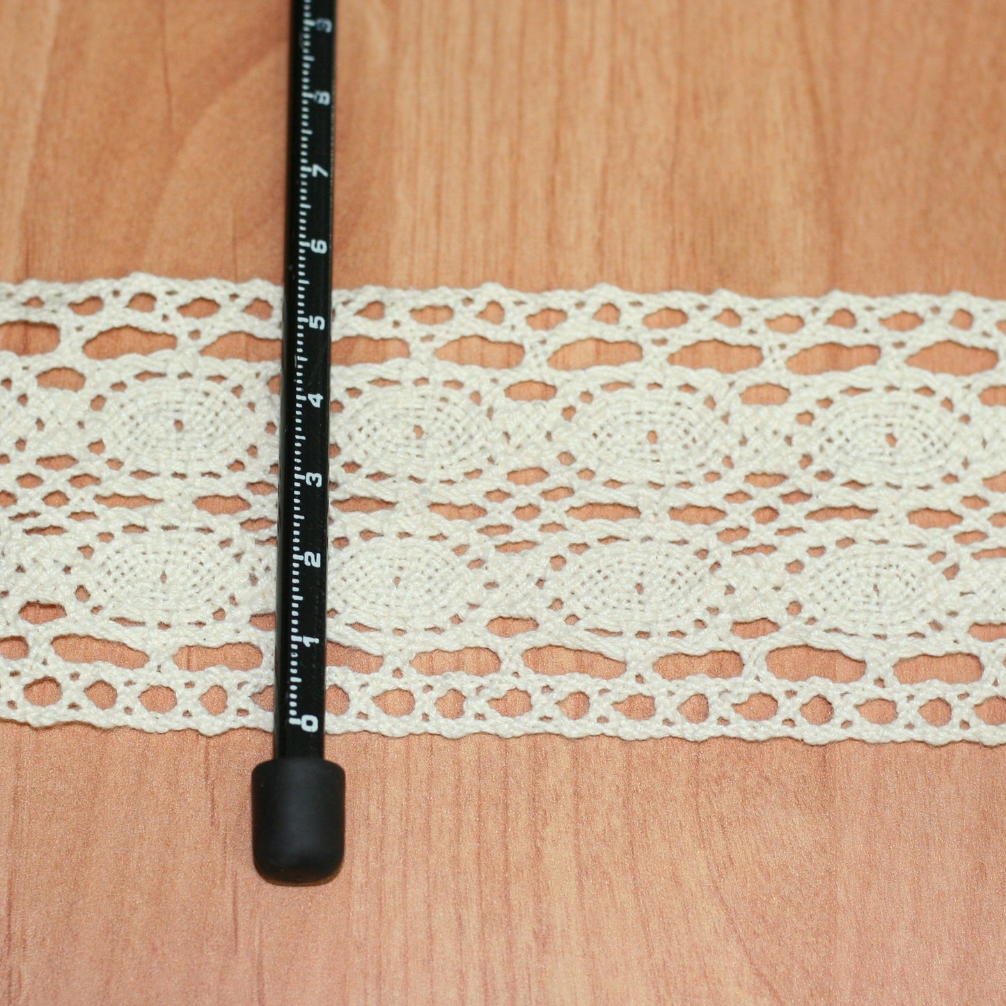 58mm Width Cream Cotton Intermediate Lace (6570)