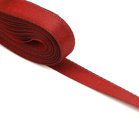Бордовая красная атласная лента двухсторонняя, ширина 1 см, шарик 10 м.